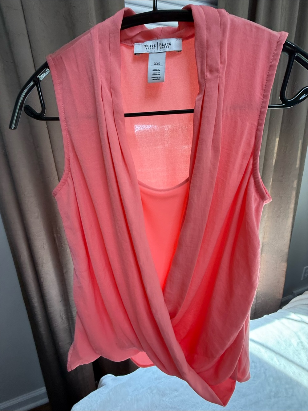 White House Black Market Coral Draped Sleeveless Camisole XXS